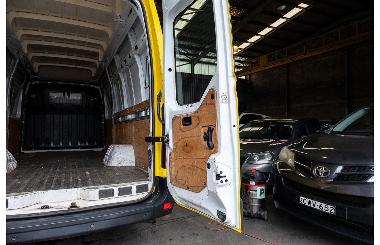 3/2019 Renault Master Extra LWB 4d Van Yellow Automatic Turbo Diesel 2.3L