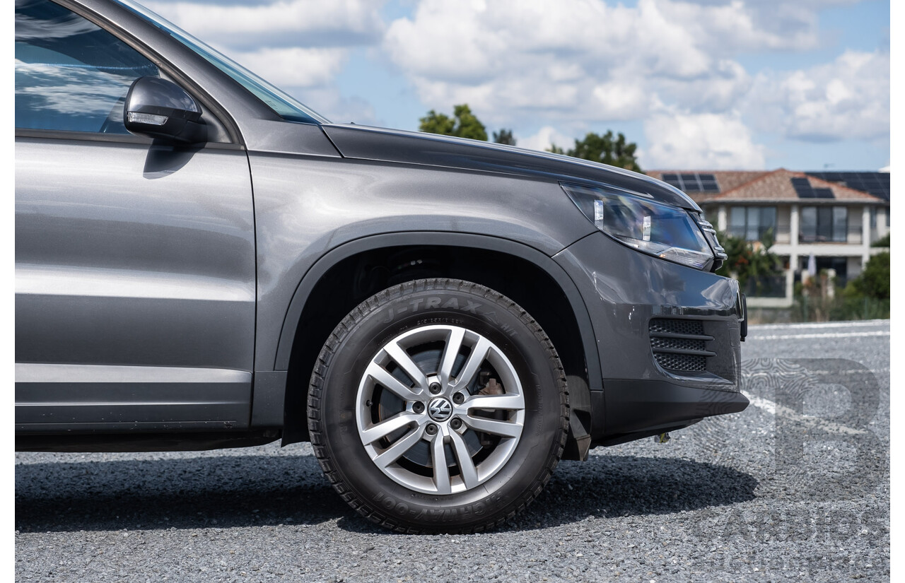 10/2011 Volkswagen Tiguan 118 TSI 5NC MY12 4d Wagon Pepper Grey Metallic Turbo 1.4L