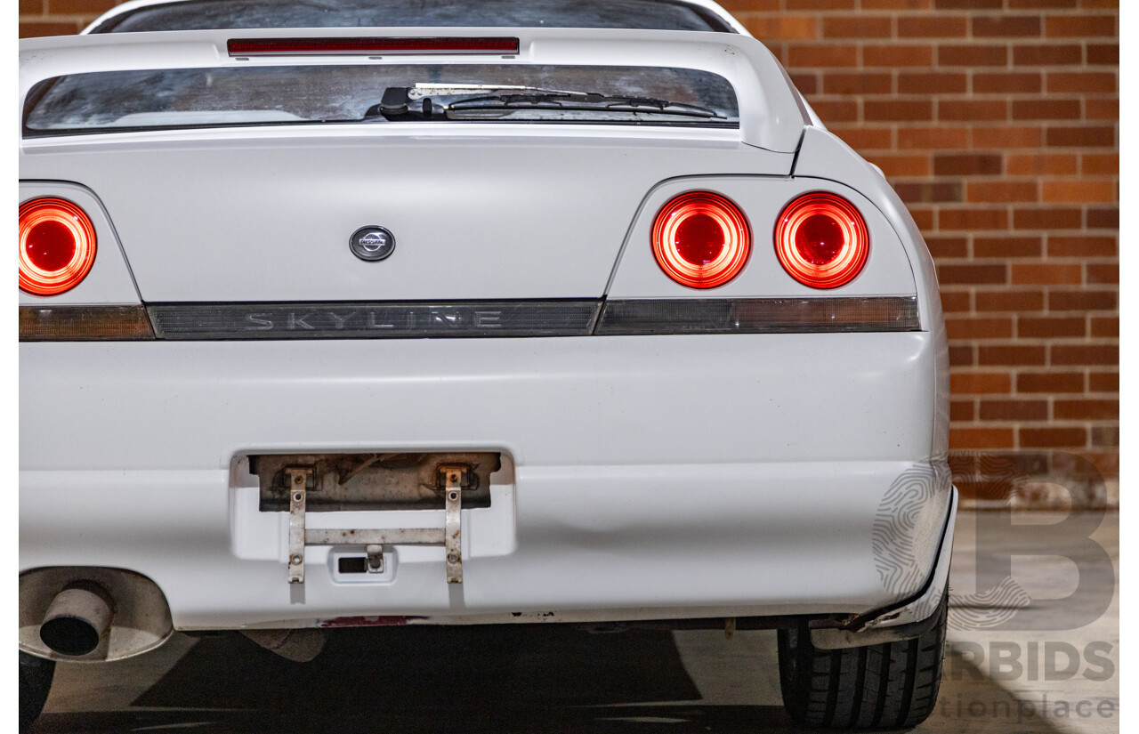 10/1994 Nissan Skyline R33 2d Coupe Ivory Matte White Wrap Turbo 4.0L - Modified with Barra Conversion - 07/2008 Import