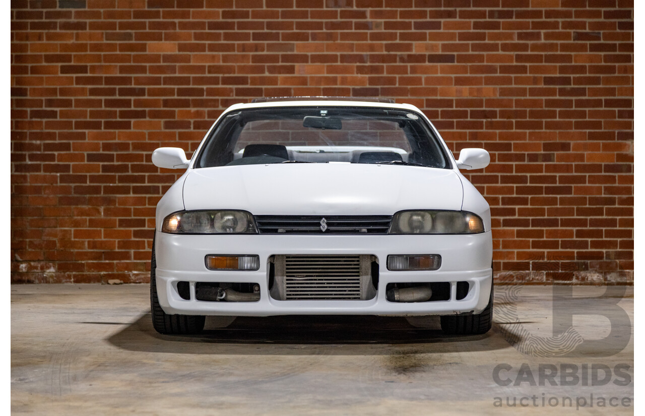 10/1994 Nissan Skyline R33 2d Coupe Ivory Matte White Wrap Turbo 4.0L - Modified with Barra Conversion - 07/2008 Import