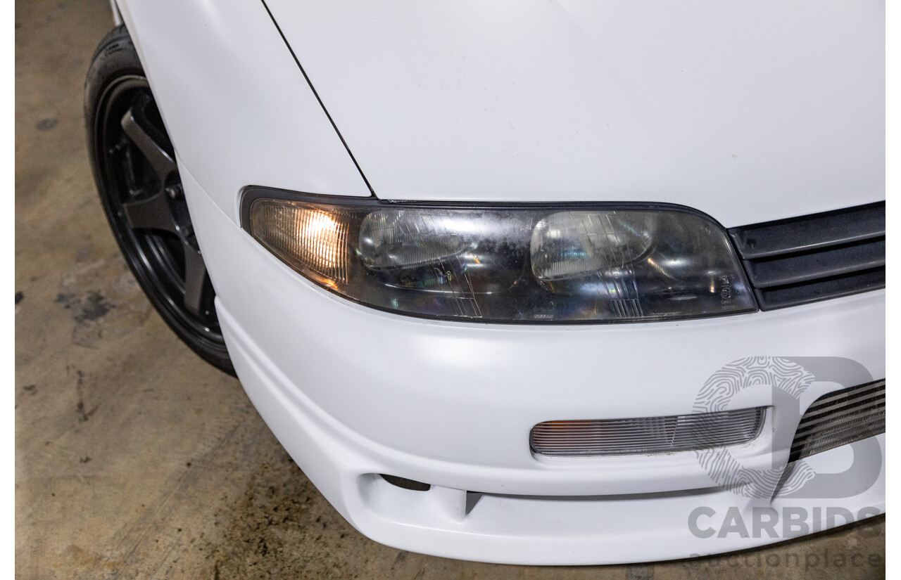 10/1994 Nissan Skyline R33 2d Coupe Ivory Matte White Wrap Turbo 4.0L - Modified with Barra Conversion - 07/2008 Import