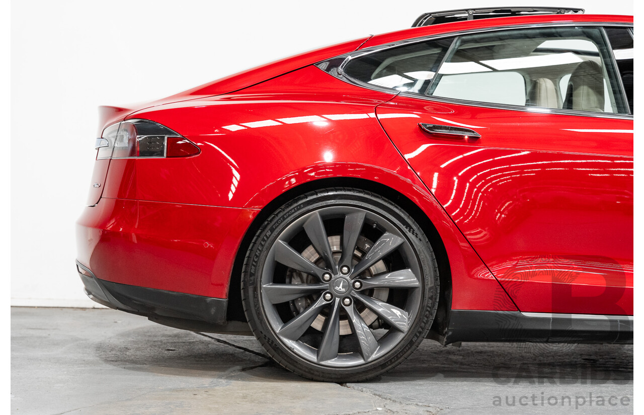 7/2015 Tesla Model S P85D (AWD) 4d Hatchback Prestige Red Dedicated Electric with Performance Mode