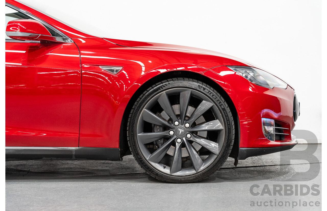 7/2015 Tesla Model S P85D (AWD) 4d Hatchback Prestige Red Dedicated Electric with Performance Mode