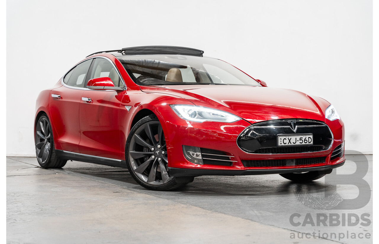 7/2015 Tesla Model S P85D (AWD) 4d Hatchback Prestige Red Dedicated Electric with Performance Mode