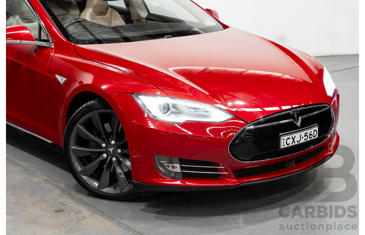 7/2015 Tesla Model S P85D (AWD) 4d Hatchback Prestige Red Dedicated Electric with Performance Mode