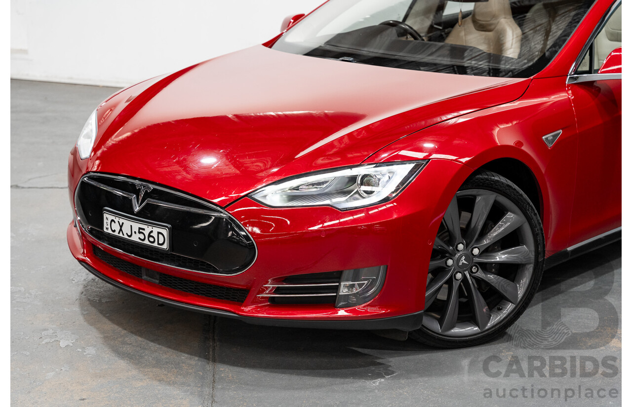 7/2015 Tesla Model S P85D (AWD) 4d Hatchback Prestige Red Dedicated Electric with Performance Mode