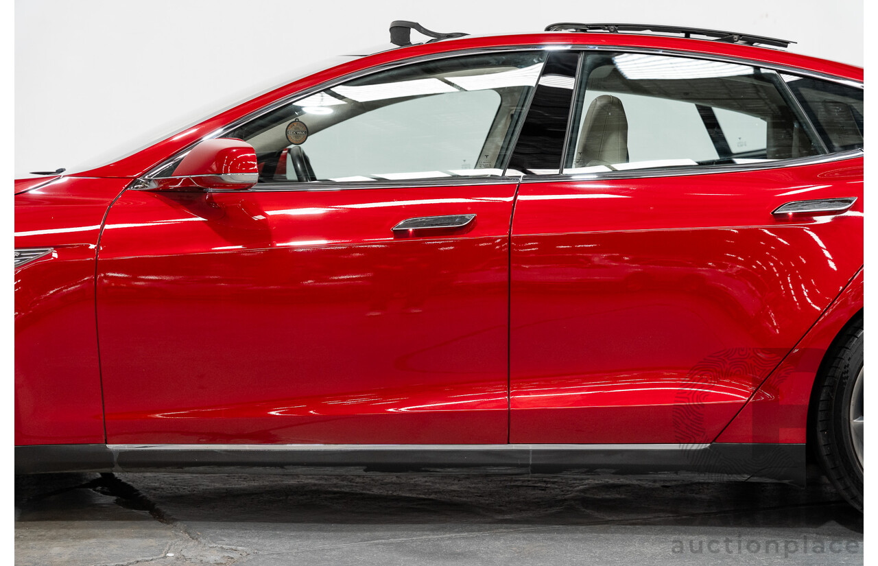 7/2015 Tesla Model S P85D (AWD) 4d Hatchback Prestige Red Dedicated Electric with Performance Mode