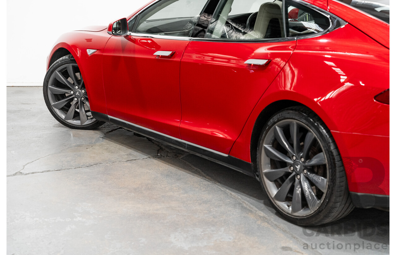 7/2015 Tesla Model S P85D (AWD) 4d Hatchback Prestige Red Dedicated Electric with Performance Mode