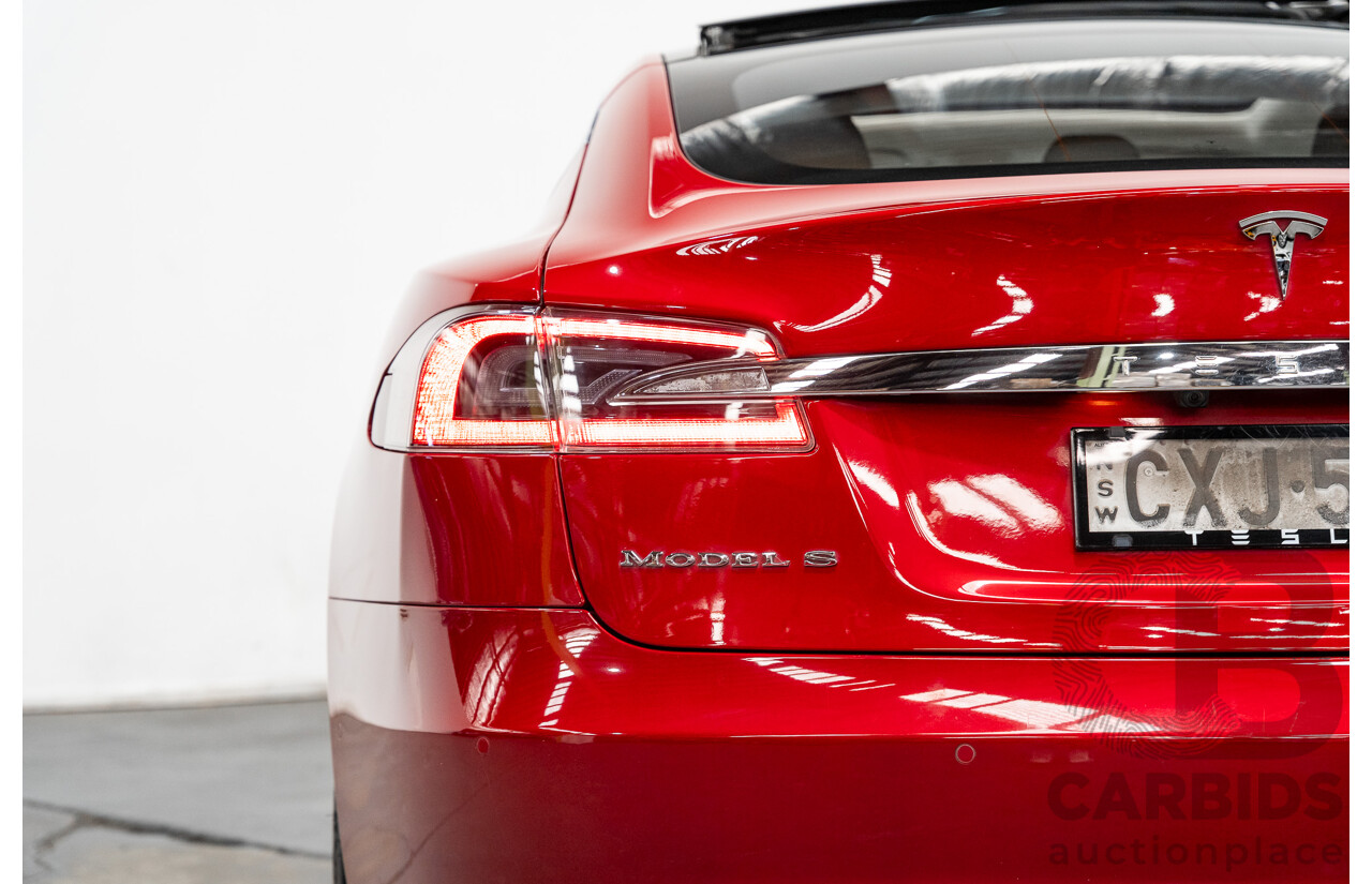 7/2015 Tesla Model S P85D (AWD) 4d Hatchback Prestige Red Dedicated Electric with Performance Mode