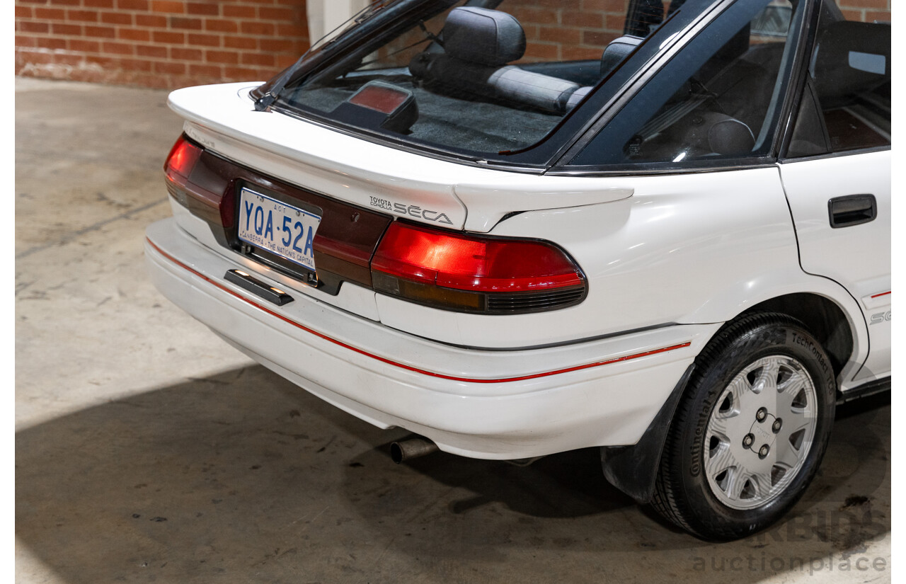 10/1990 Toyota Corolla SX SECA AE93 5d Liftback White 4A-GE 1.6L