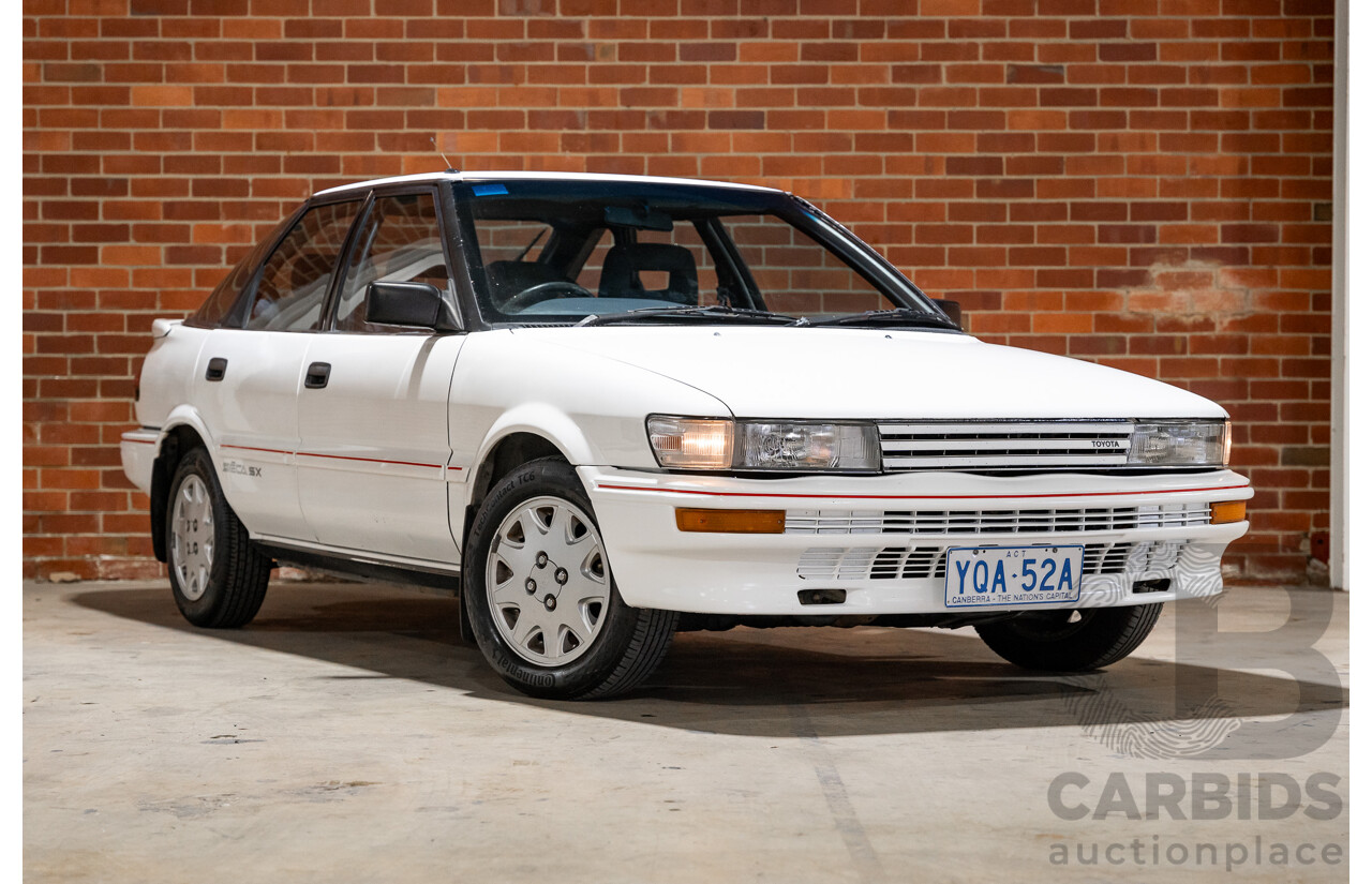 10/1990 Toyota Corolla SX SECA AE93 5d Liftback White 4A-GE 1.6L