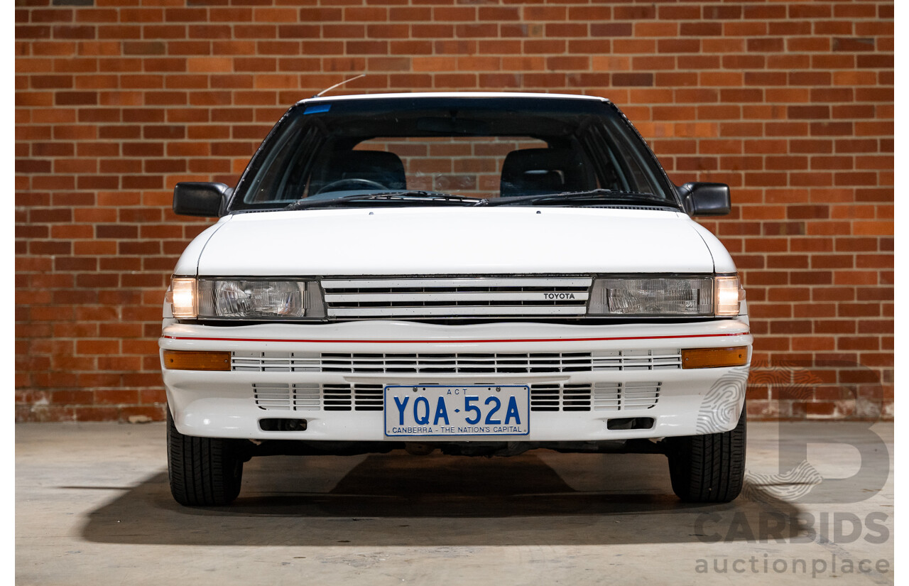 10/1990 Toyota Corolla SX SECA AE93 5d Liftback White 4A-GE 1.6L