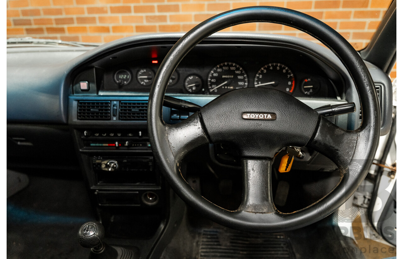 10/1990 Toyota Corolla SX SECA AE93 5d Liftback White 4A-GE 1.6L