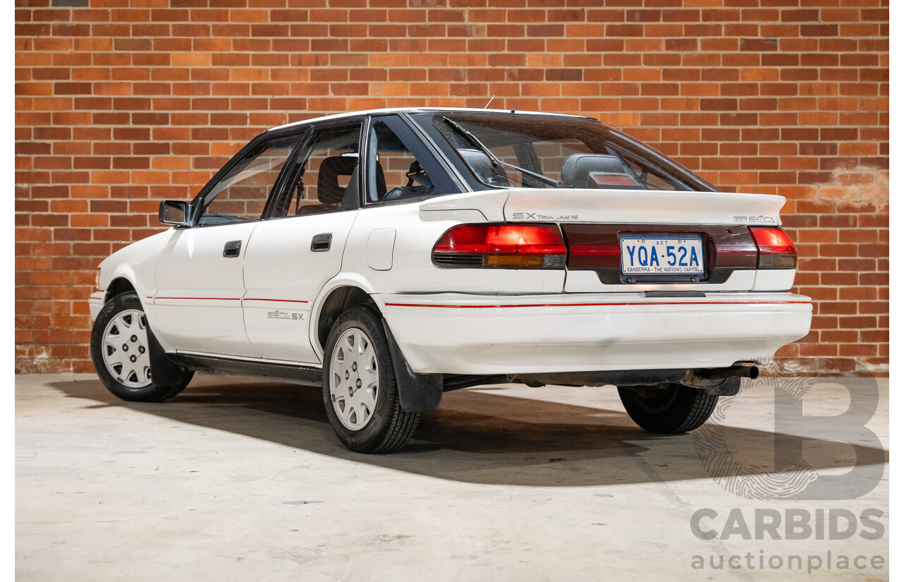 10/1990 Toyota Corolla SX SECA AE93 5d Liftback White 4A-GE 1.6L