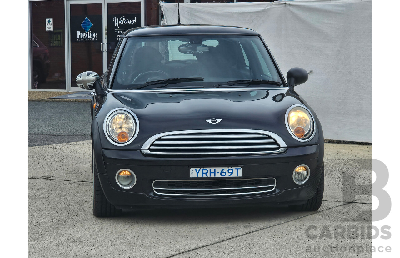 4/2008 Mini Cooper  R56 2d Hatchback Astro Black 1.6L