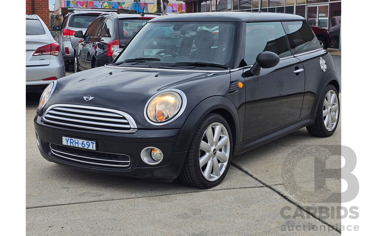 4/2008 Mini Cooper  R56 2d Hatchback Astro Black 1.6L