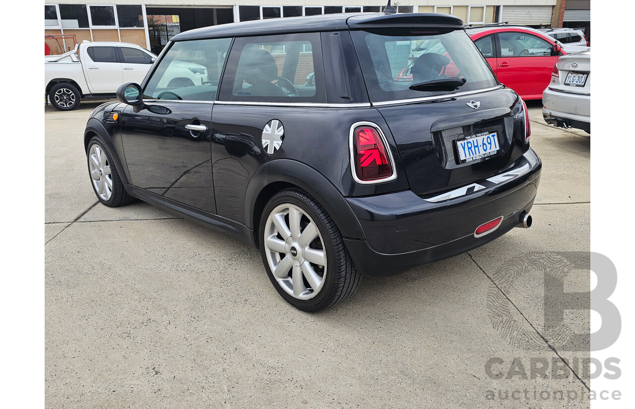 4/2008 Mini Cooper  R56 2d Hatchback Astro Black 1.6L