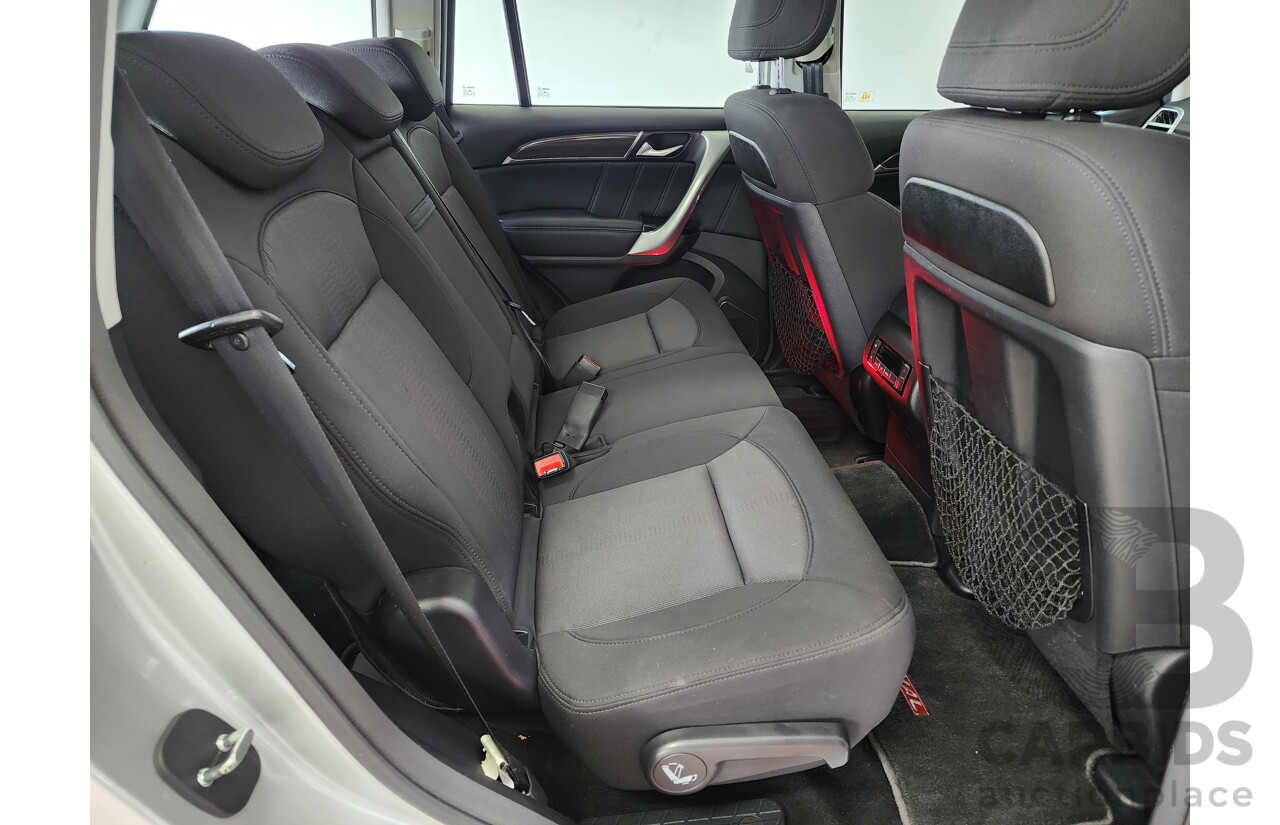 09/2015 Haval H9 PREMIUM (4x4) AWD  4D Wagon Silver 2.0L
