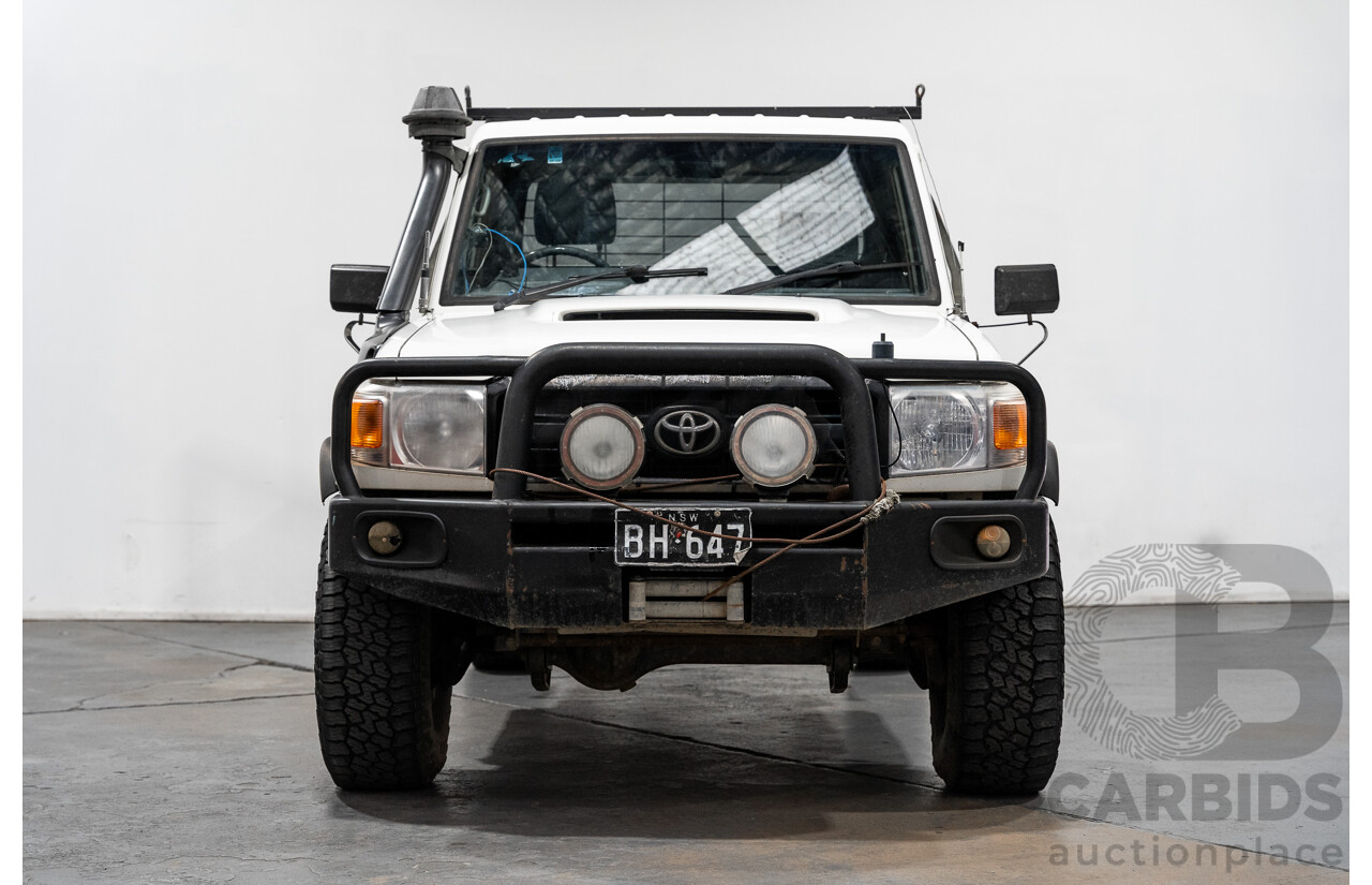 10/2007 Toyota Landcruiser Workmate (4x4) VDJ79R 2d C/Chas White Turbo Diesel V8 4.5L