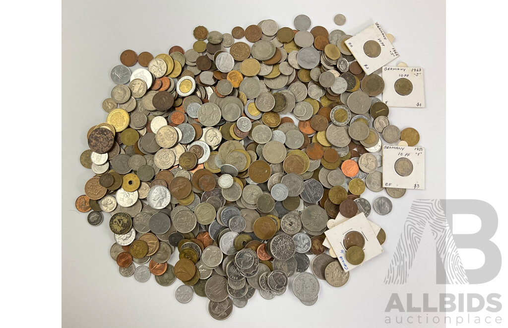 Collection of International Coins Including Germany, France, USA, Chile, Italy, Fiji, United Kingdom, Malaysia and More - Approximately Three Kilograms