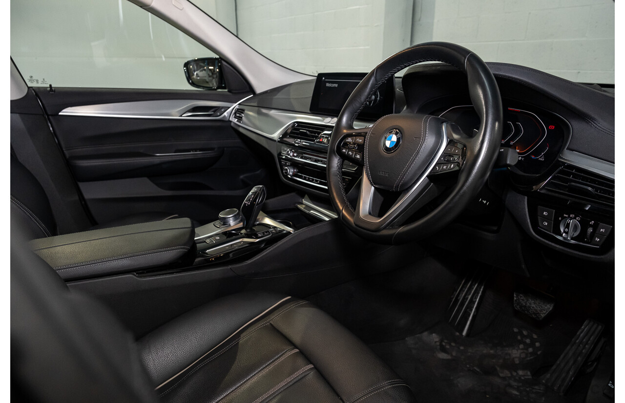 03/2020 BMW 620d Gran Turismo Luxury Line G32 MY20 4d Hatchback Sophisto Grey Metallic Turbo Diesel 2.0L