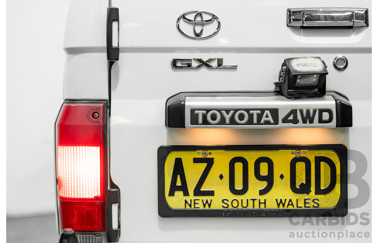 1/2009 Toyota Landcruiser GXL (4x4) VDJ76R 09 Upgrade 4d Wagon White Turbo Diesel V8 4.5L