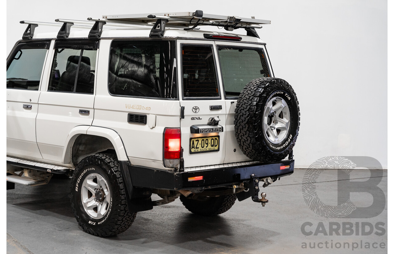 1/2009 Toyota Landcruiser GXL (4x4) VDJ76R 09 Upgrade 4d Wagon White Turbo Diesel V8 4.5L