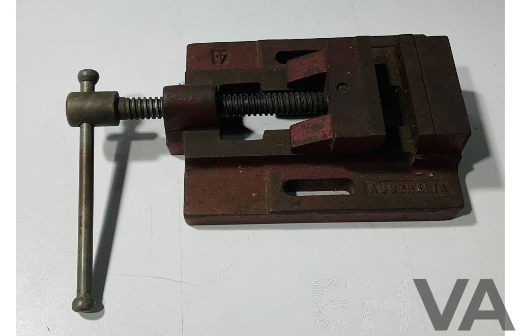 Vintage Australian Dawn Bench Vice Number 4