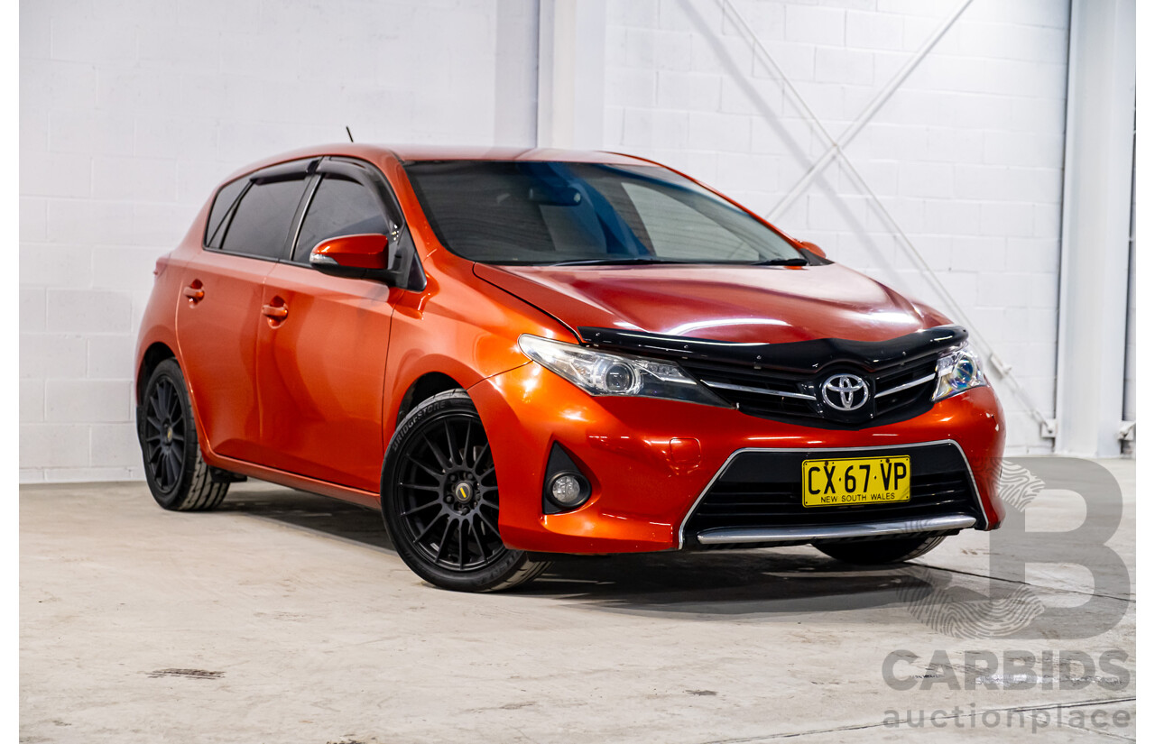 3/2015 Toyota Corolla Levin SX ZRE182R MY15 4d Hatchback Inferno Metallic Orange 1.8L