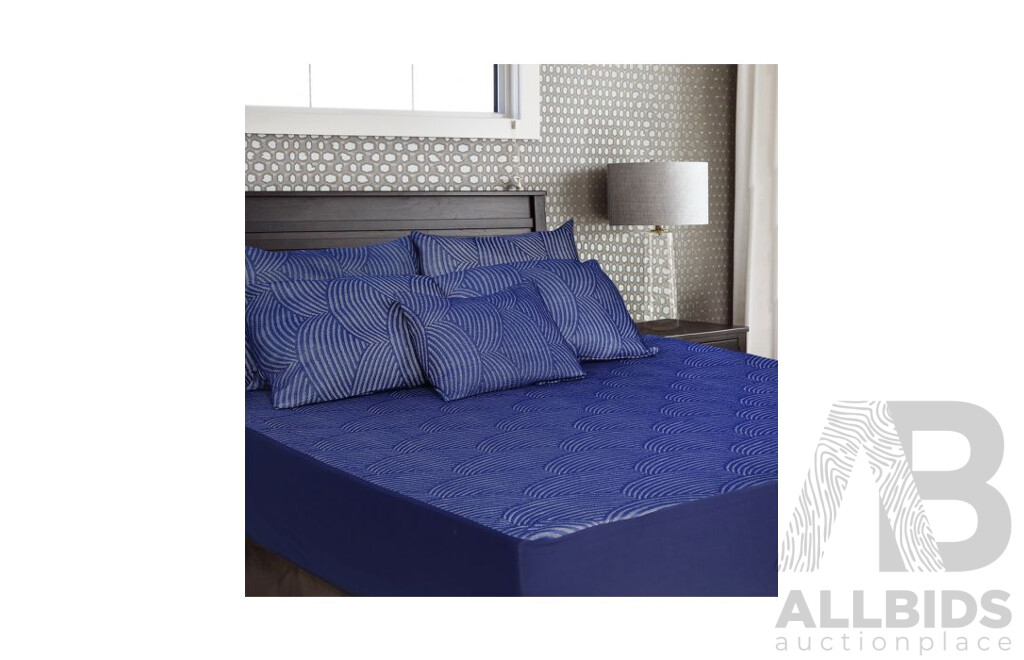 FERN FABRIC Fan Blue -Double -Jacquard Mattress Protector - ORP$179.00