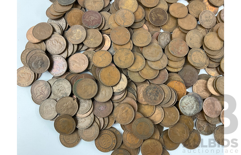 Collection of Australian KGV, KGVI and QE2 Pennies with Solid Timber Box - Approximately 3.25 Kilograms