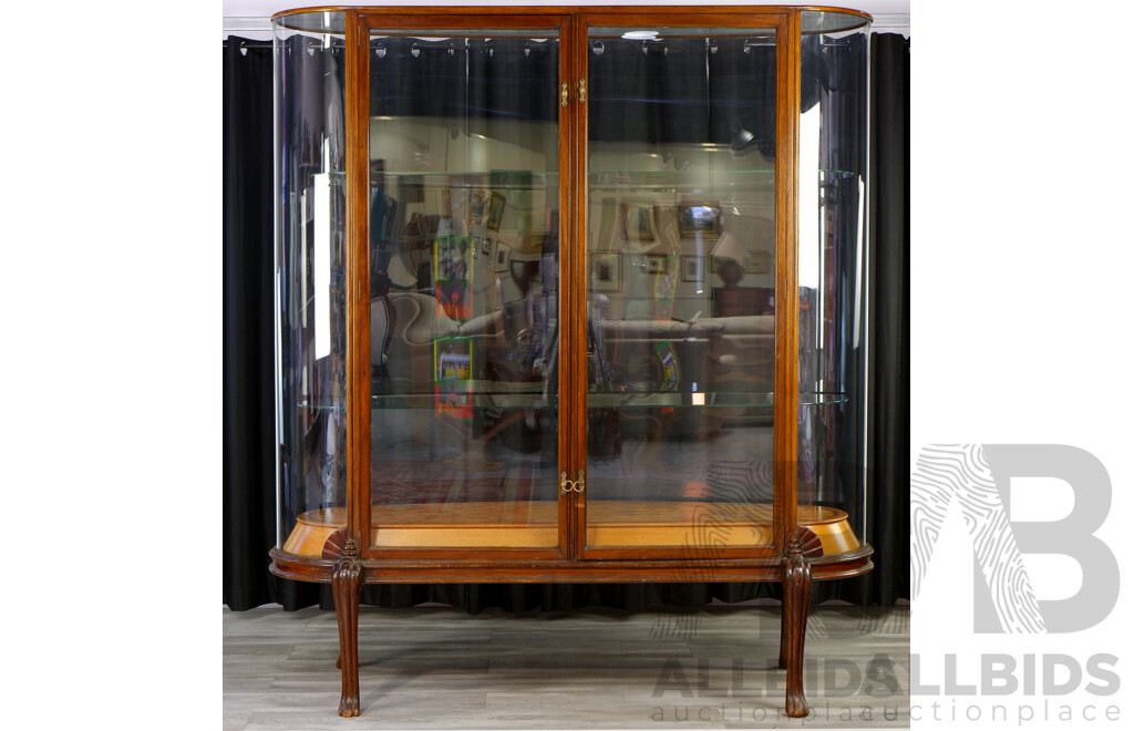 Superb Art Deco Oval Glass Elevated Display Cabinet by Brooks Robinson