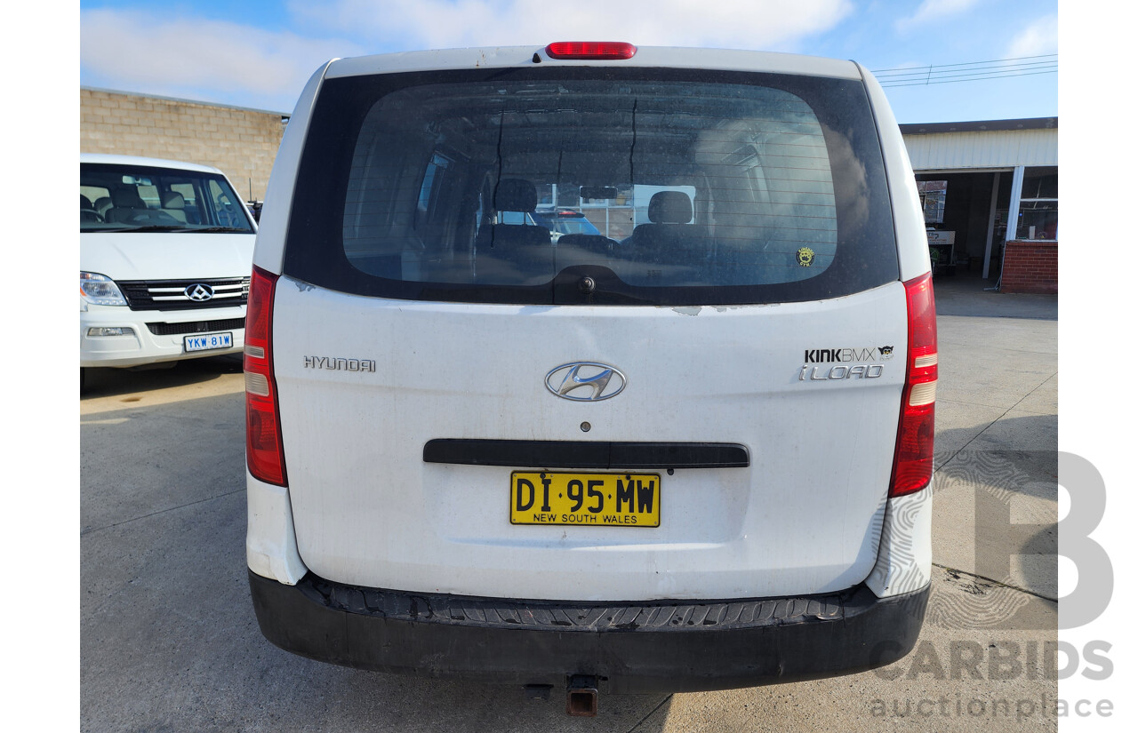 04/2012 Hyundai Iload  RWD TQ 4D Van White 2.4L