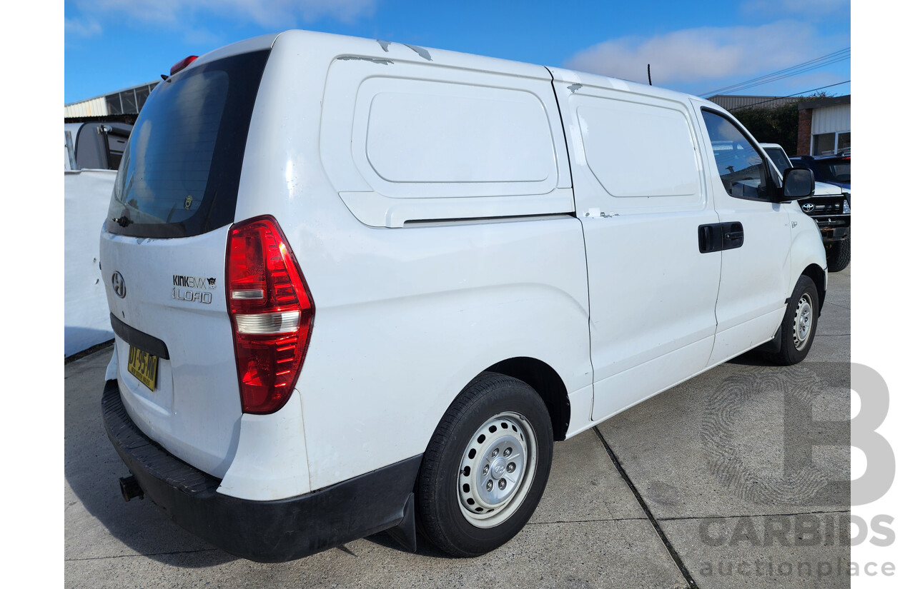 04/2012 Hyundai Iload  RWD TQ 4D Van White 2.4L