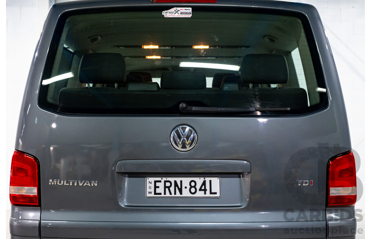 4/2014 Volkswagen Multivan Comfortline TDI340 T5 MY13 4d Wagon Metallic Grey Turbo Diesel 2.0L - 7 Seater