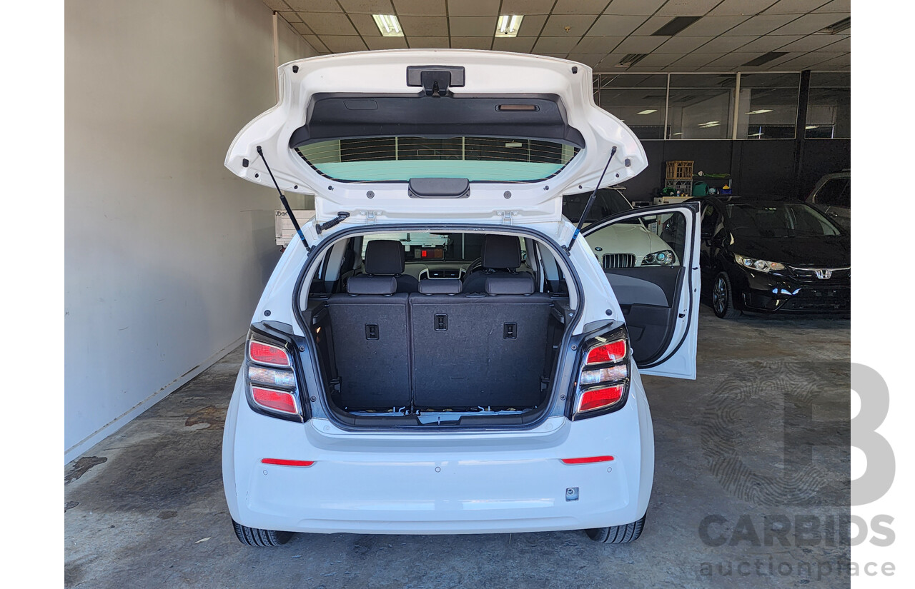 07/2017 Holden Barina LS FWD TM MY17 5D Hatchback White 1.6L