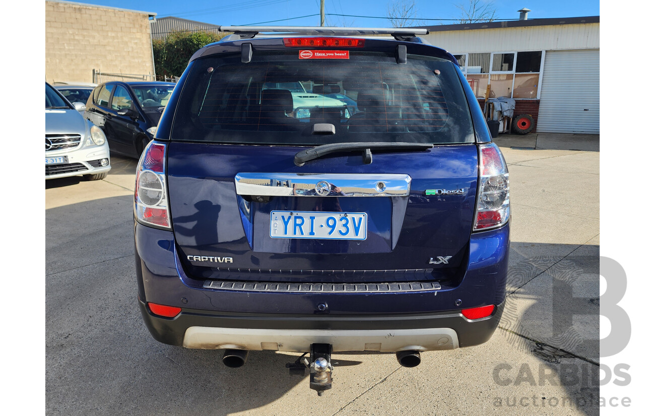 01/2012 Holden Captiva 7 LX (4x4) AWD CG MY12 4D Wagon Blue 2.2L