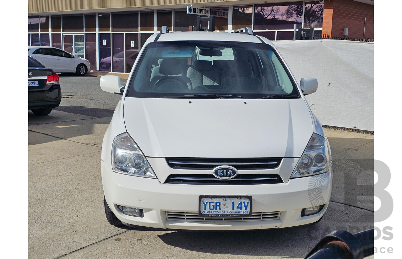 1/2007 Kia Carnival EX VQ 4d Wagon White 2.7L