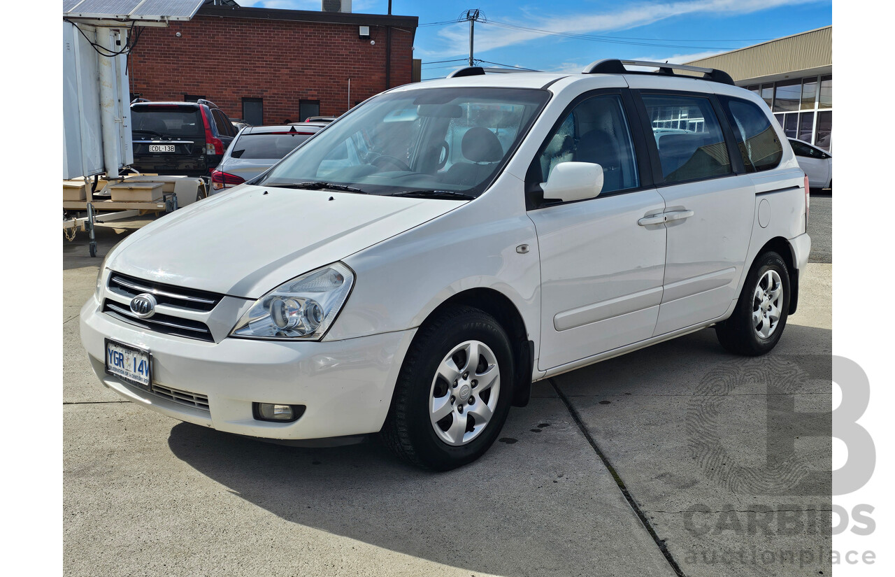 1/2007 Kia Carnival EX VQ 4d Wagon White 2.7L