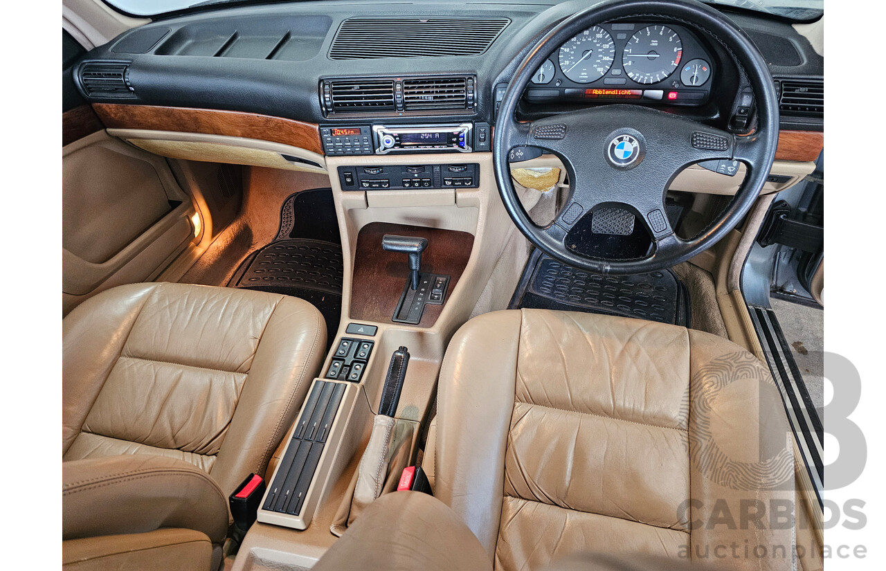 5/1988 Bmw 735iL  4d Sedan Blue 3.5L