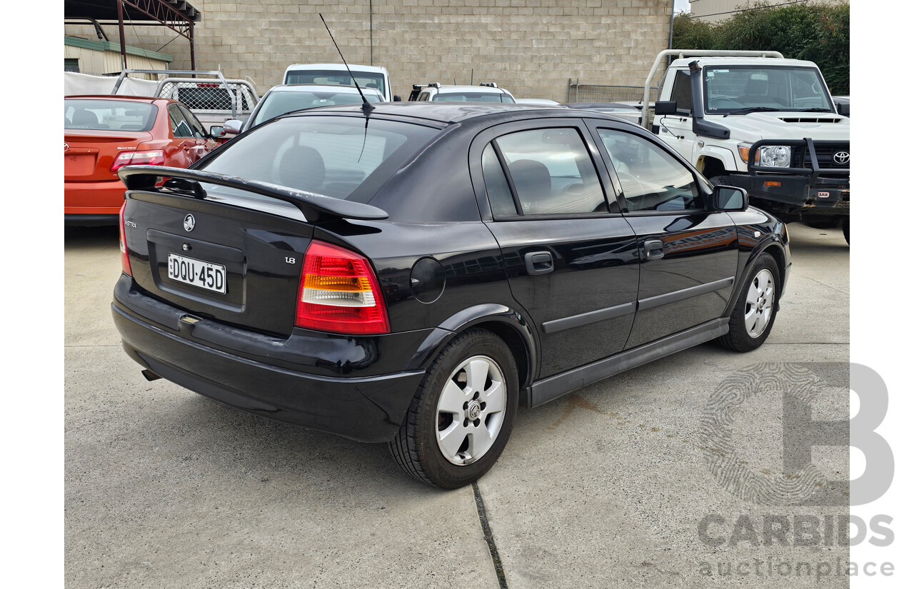 1/2003 Holden Astra CD TS 5d Hatchback Black 1.8L