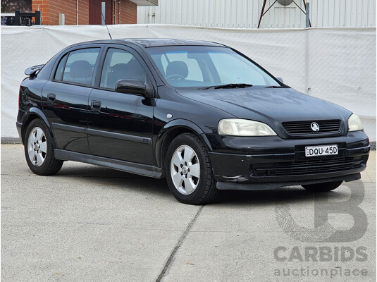 1/2003 Holden Astra CD TS 5d Hatchback Black 1.8L