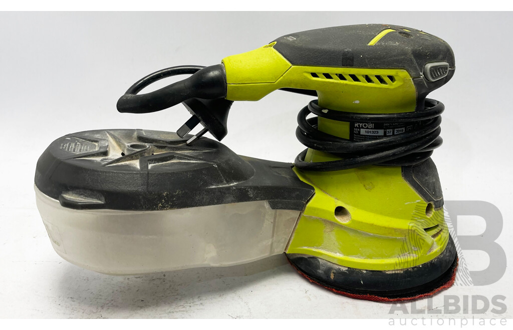 Ryobi Random Orbital Sander