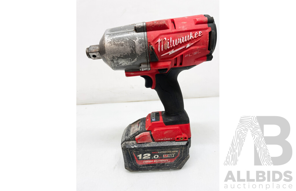 Milwaukee Cordless Hammer Drill