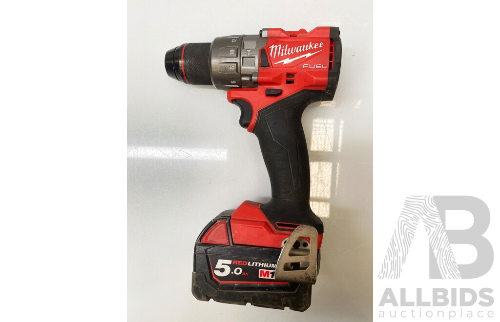 Milwaukee (M18 FPD3) Cordless Drill