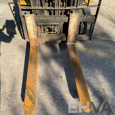 2014 Yale Forklift GLP25TK