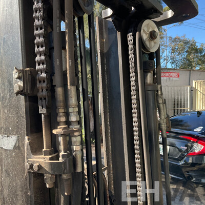 2014 Yale Forklift GLP25TK