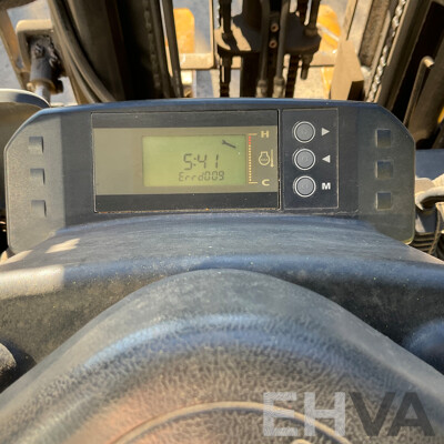 2014 Yale Forklift GLP25TK