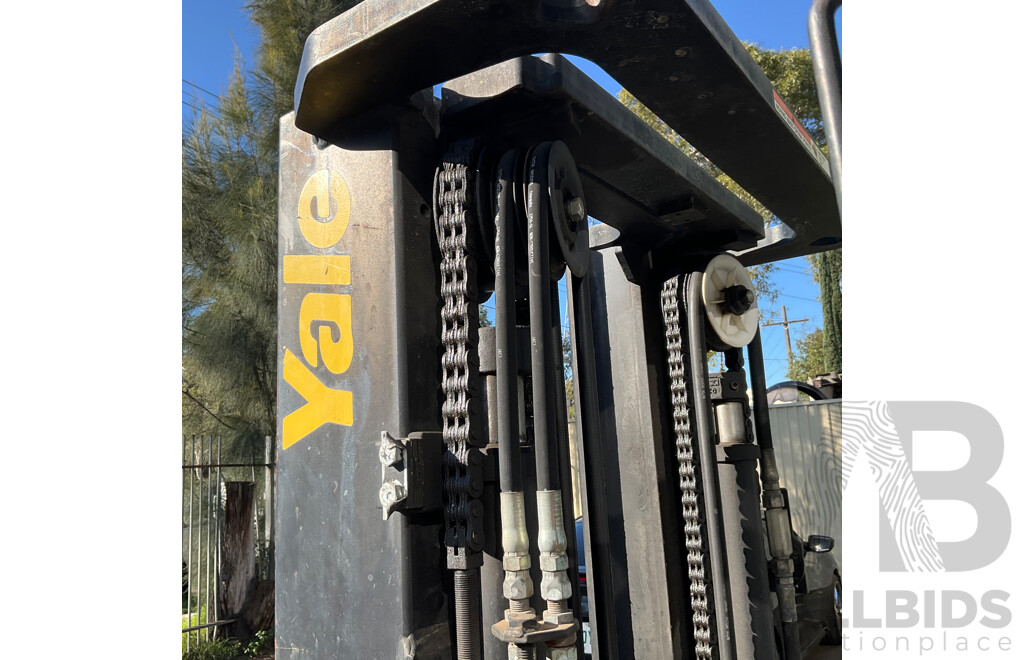 2014 Yale Forklift GLP25TK