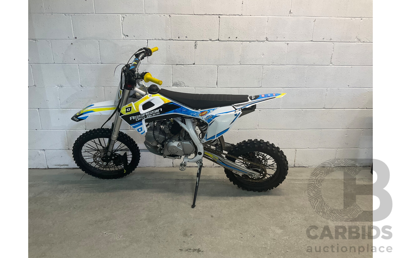 ASSASSIN KAYO DT140 140CC Dirt Bike - ORP $1,499.00